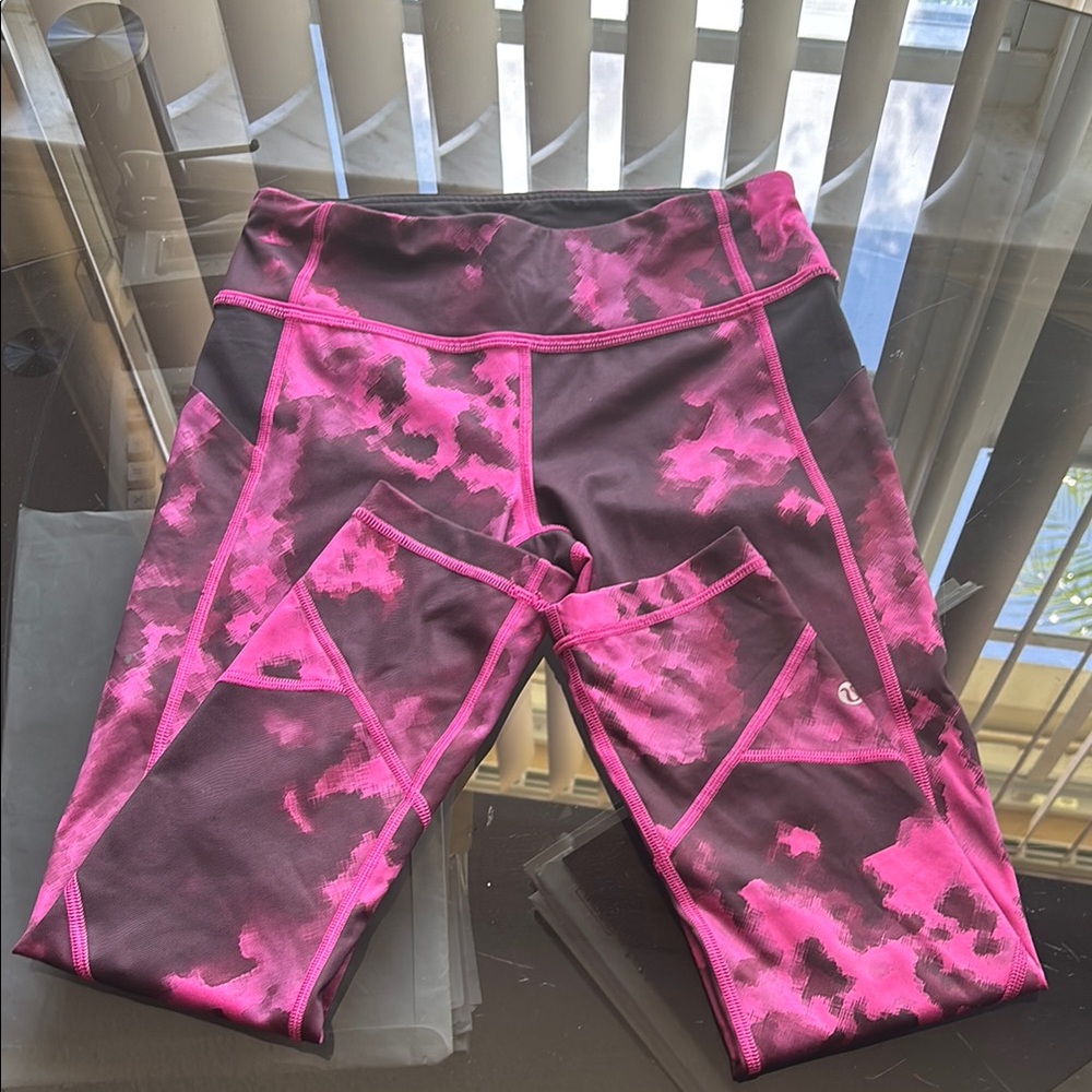 Lululemon Athletica Pink and Black Leggings